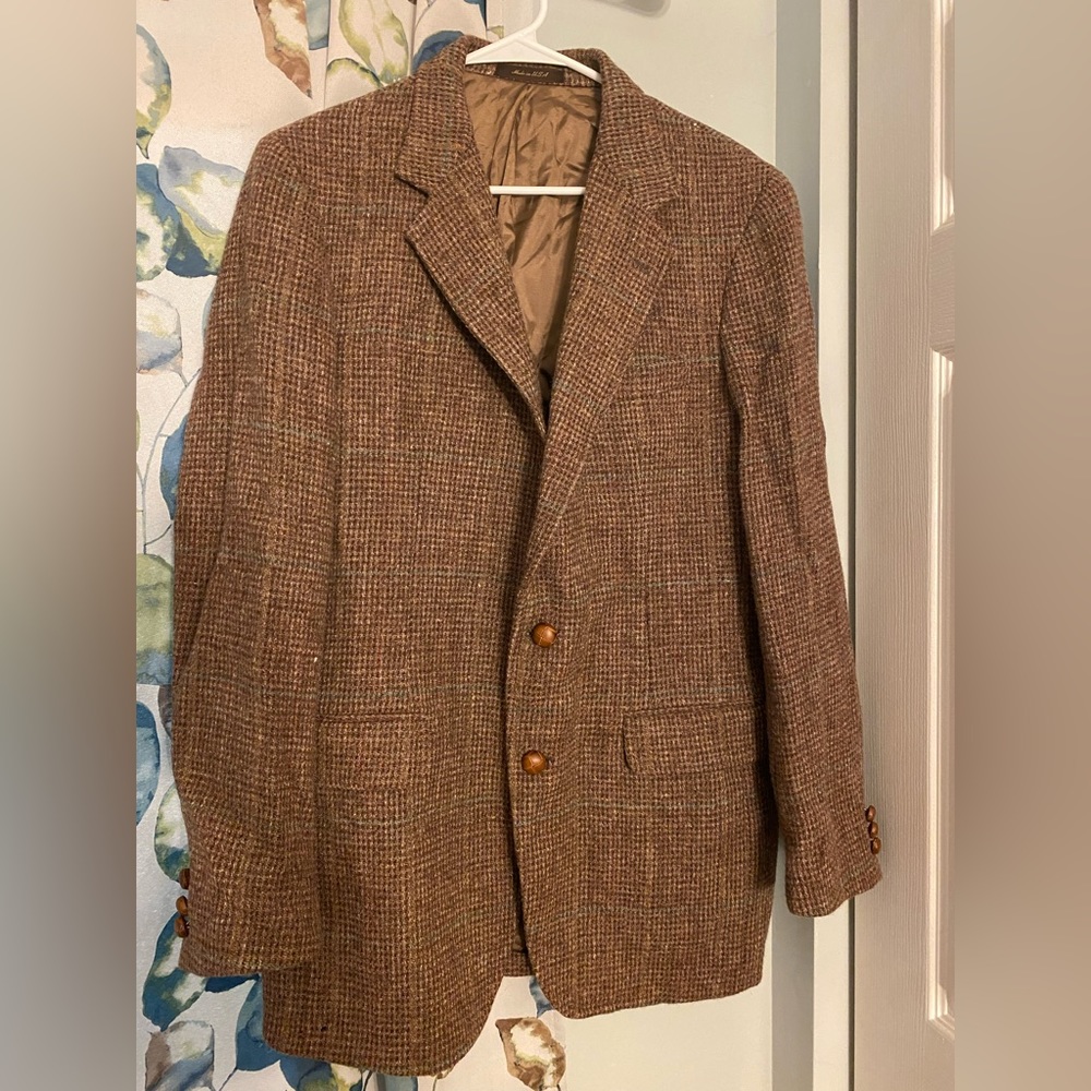 Vintage Harris tweed blazer. See description for size.